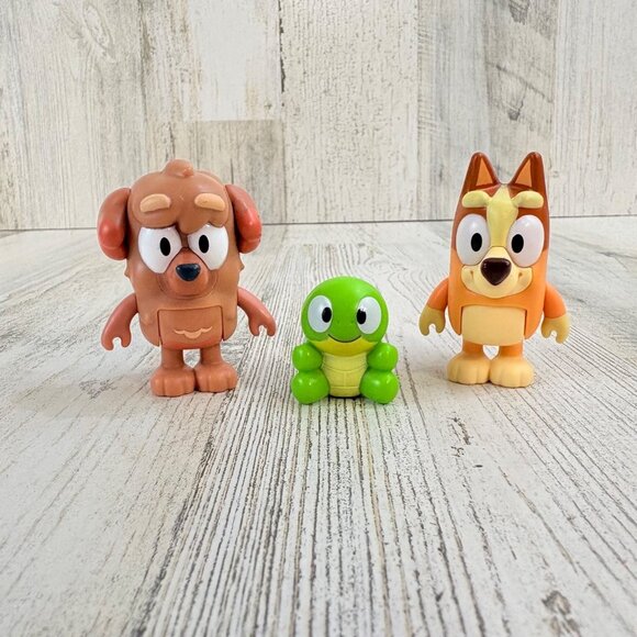 Bluey Figure LOT Turtleboy Dougie Bingo Toy Green Turtle Boy Park NEW - Picture 1 of 15